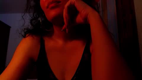 amy        online show from 21, 10, 2025