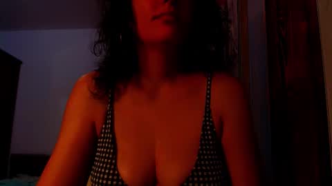 amy        online show from 4, 11, 2025