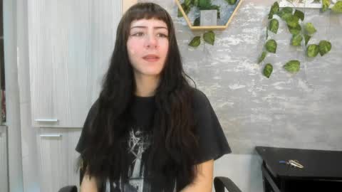 Snapshot of addiflower chatting on 23, 5, 2026 addi online show from 23, 5, 2026
