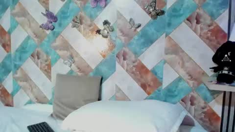 addison_avery online show from 9, 7, 2026