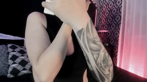 Snapshot of adeelinee chatting on 12, 2, 2026 Ade online show from 12, 2, 2026