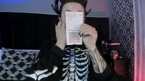 Ade  online show from 31, 3, 2026