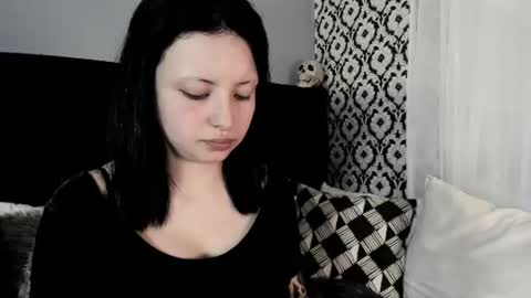 Snapshot of adeelinee chatting on 27, 6, 2026 Ade online show from 27, 6, 2026