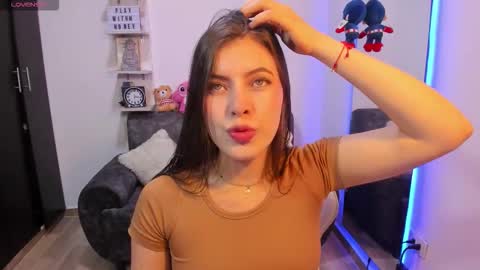 Adela Parker  online show from 14, 10, 2025