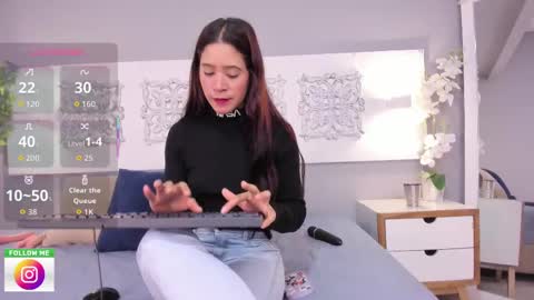 Adela Worsth online show from 14, 10, 2025