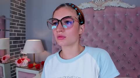 Adelaine online show from 1, 3, 2025