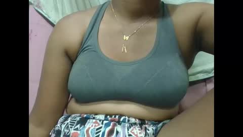 Snapshot of adelealy chatting on 9, 2, 2026 adelealy online show from 9, 2, 2026