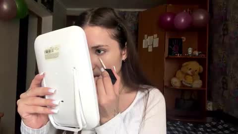 Poly online show from 23, 2, 2026