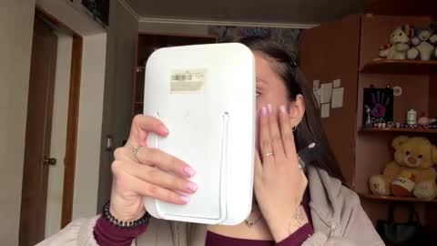 Poly online show from 26, 3, 2026