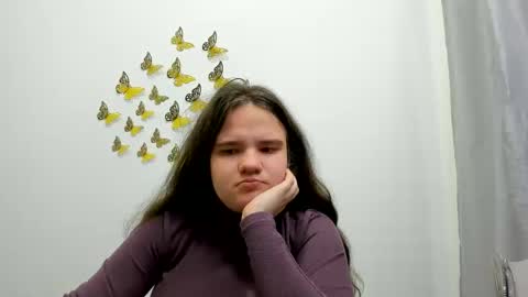 adelecruzz online show from 18, 1, 2025