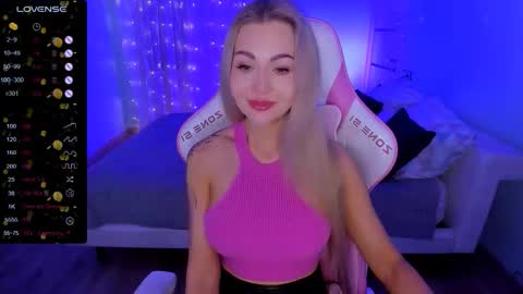 Snapshot of adeleroberts chatting on 2, 2, 2026 Adele online show from 2, 2, 2026