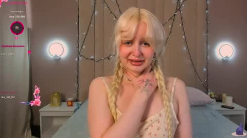 adelesilvy online show from 11, 4, 2026