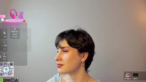 Adeline Perle online show from 19, 9, 2025