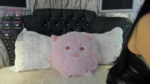 adelinemoretti online show from 20, 12, 2025