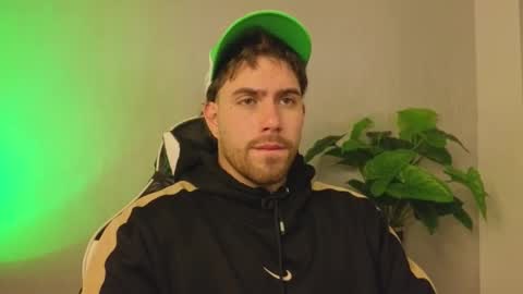 Ades online show from 18, 12, 2025