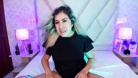 AdharaSmithh online show from 2, 2, 2025