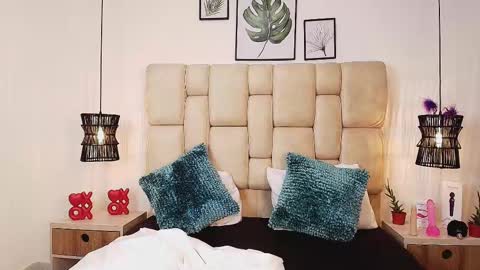 AdharaSmithh online show from 26, 2, 2025