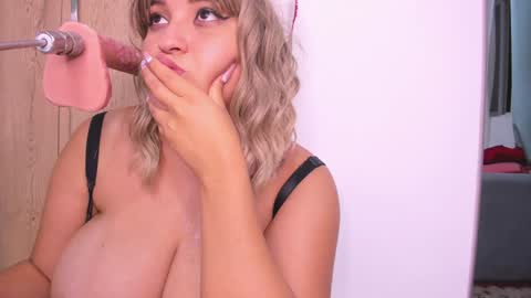  Adila  online show from 20, 12, 2024