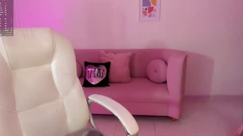 adison_reyes online show from 26, 6, 2026
