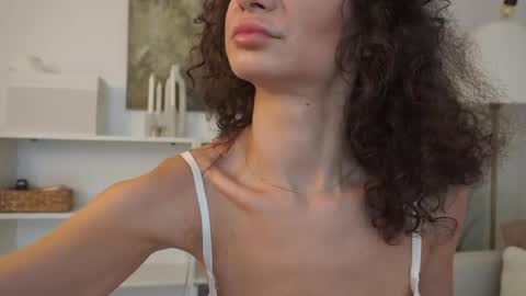 Snapshot of adisson_fox chatting on 22, 9, 2025 Adisson Fox online show from 22, 9, 2025