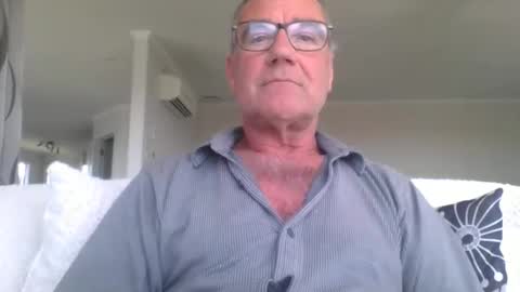 Snapshot of adjustable14 chatting on 2, 11, 2025 adjustable14 online show from 2, 11, 2025