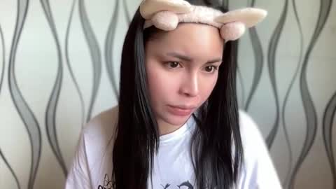 Snapshot of admelioraxxx chatting on 12, 3, 2026 KATE MORE online show from 12, 3, 2026