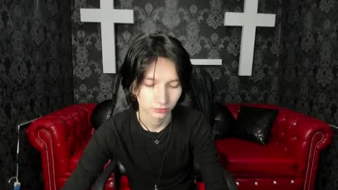 Snapshot of adonbev chatting on 12, 4, 2026 adonbev online show from 12, 4, 2026