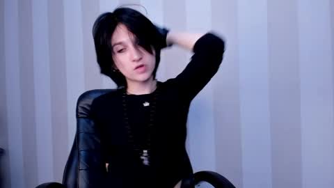 Snapshot of adonbev chatting on 2, 5, 2026 adonbev online show from 2, 5, 2026
