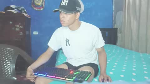 Adonis online show from 16, 12, 2025