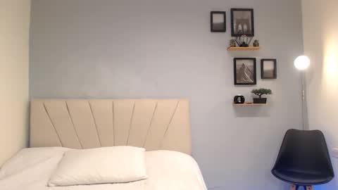 Snapshot of adonis_dlh chatting on 17, 9, 2025 Adonis online show from 17, 9, 2025