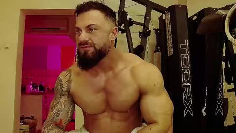 Adonis online show from 4, 3, 2025