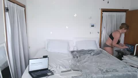 Snapshot of adorable22 chatting on 17, 7, 2026 adorable22 online show from 17, 7, 2026