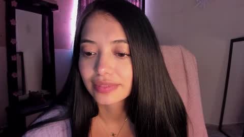 Stormi online show from 7, 2, 2025