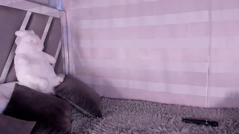 Stormi online show from 4, 3, 2026