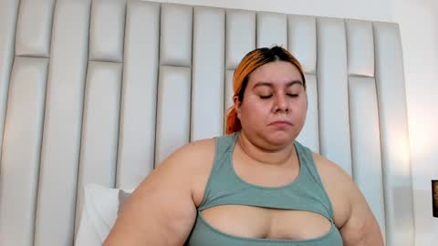 ANDREA PEREZ online show from 6, 2, 2025