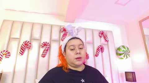 ANDREA PEREZ online show from 18, 12, 2025