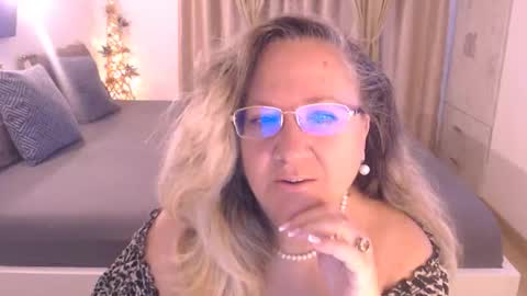 Cryna online show from 16, 9, 2025