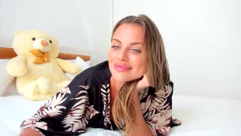 Snapshot of adri_sweetie chatting on 28, 3, 2026 Adriana online show from 28, 3, 2026
