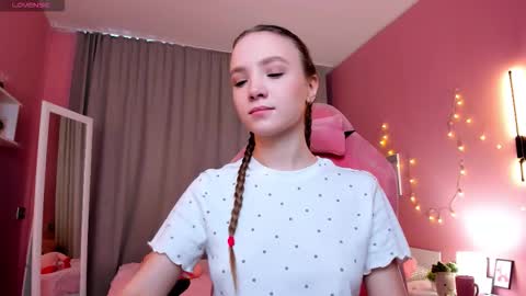 Eva online show from 30, 11, 2025