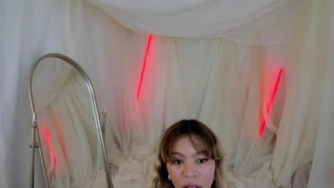 Snapshot of adria_ross chatting on 27, 9, 2025 Adriana online show from 27, 9, 2025