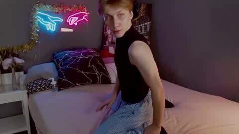Adrian online show from 8, 12, 2024