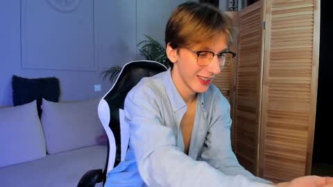 Adrian online show from 9, 12, 2024