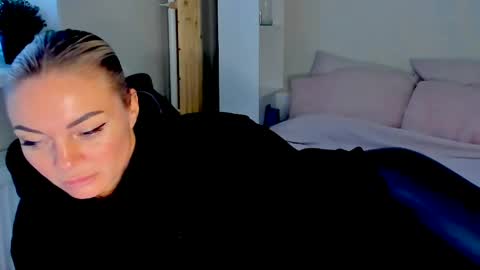 Adriana online show from 31, 5, 2026