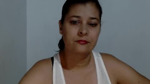 Adriana milf online show from 19, 9, 2025