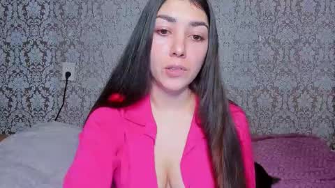 Snapshot of adrianakuiper chatting on 12, 3, 2026 Adriana online show from 12, 3, 2026