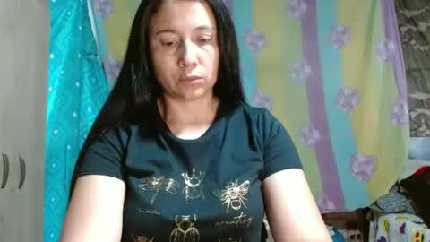 Adriana Tellez online show from 4, 3, 2025