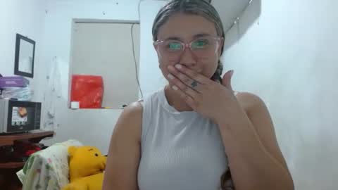 Adriana Tellez online show from 8, 1, 2026