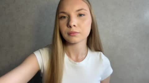 Caroline online show from 7, 6, 2026