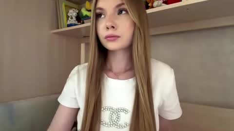 Caroline online show from 3, 7, 2026
