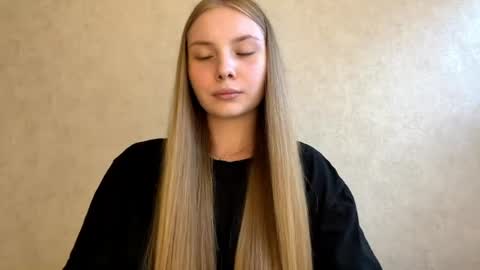 Caroline online show from 1, 8, 2026